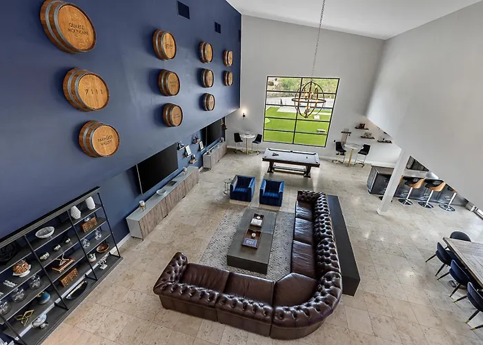 Luxury Manor With Pool, Spa, Pickleball, Views, Golf * Scottsdale